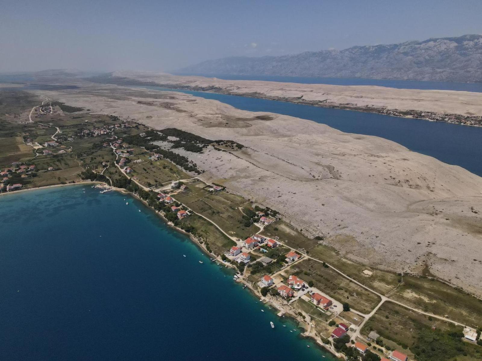 Apartments Horvat On Island Pag วลาชิตชี ภายนอก รูปภาพ