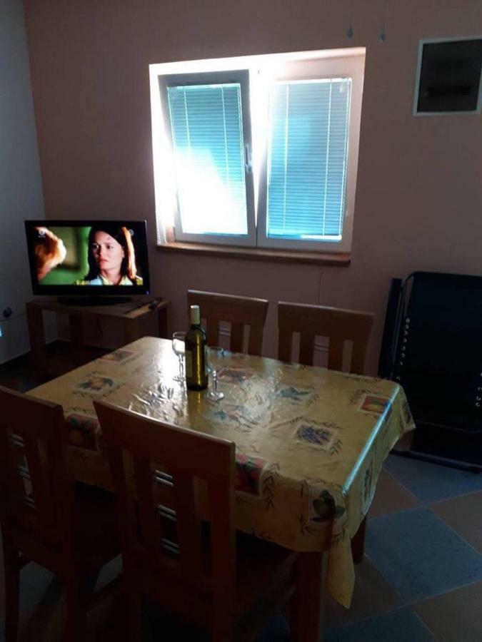 Apartments Horvat On Island Pag วลาชิตชี ภายนอก รูปภาพ