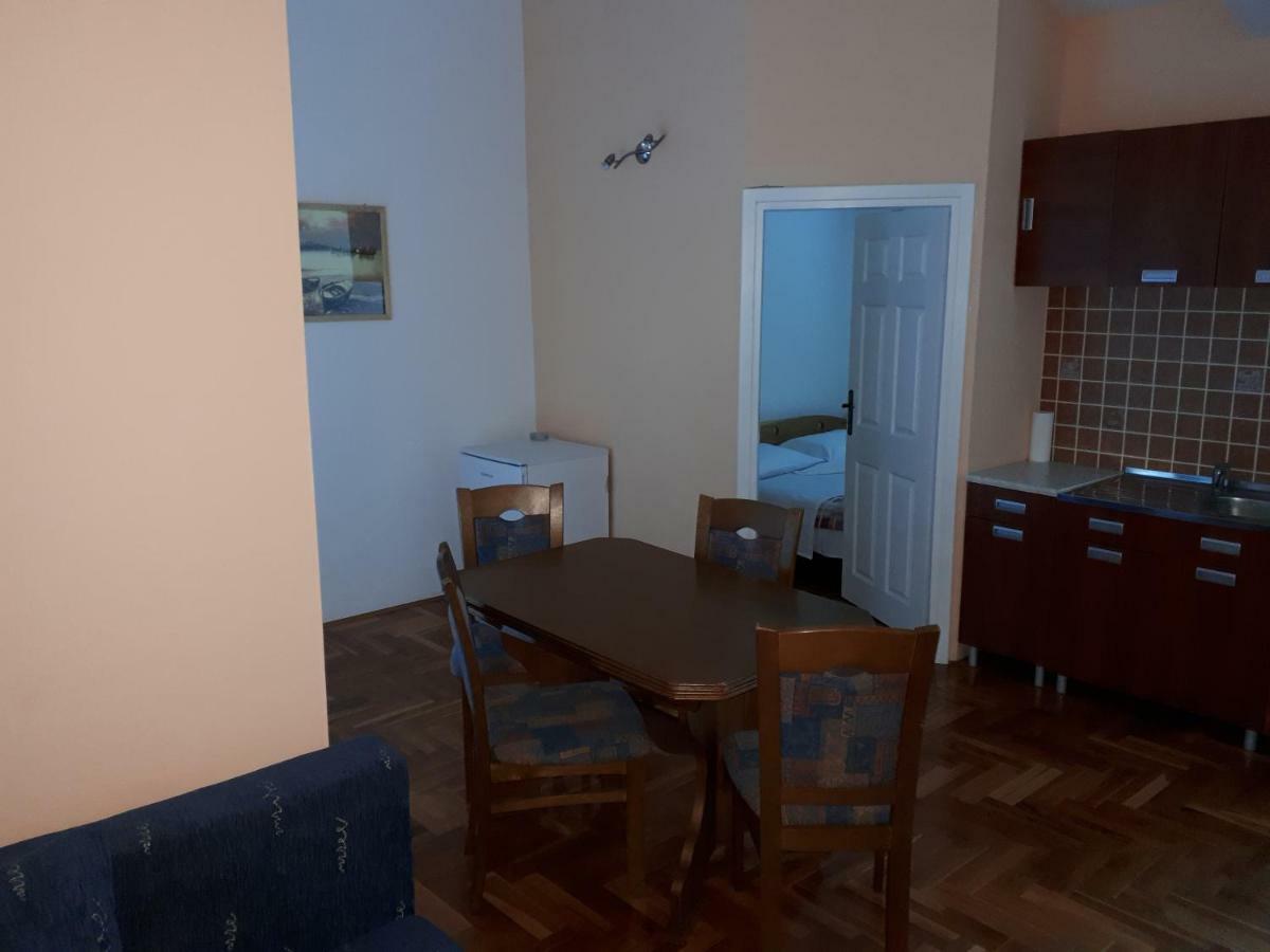 Apartments Horvat On Island Pag วลาชิตชี ภายนอก รูปภาพ